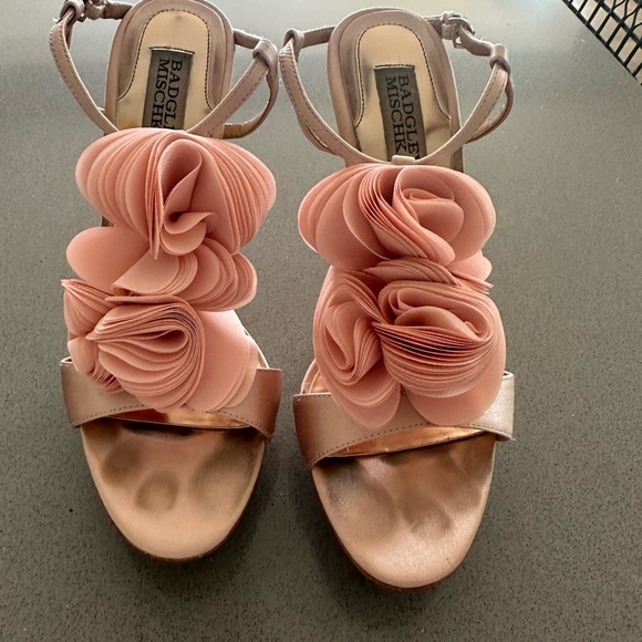 Badgley Mischka Floral Rose Silk Platform Heels - Picture 4 of 9